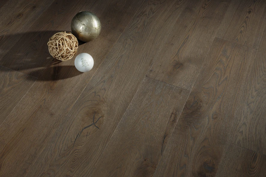 solid hardwood dark tone pattern