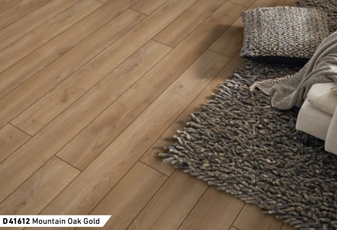 KRONOTEX Mountain Oak Gold 1-strip oak-look flooring